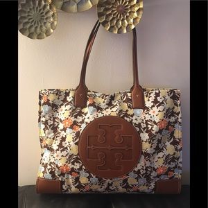 💯 NWT !! Tory Burch Ella Tote !!